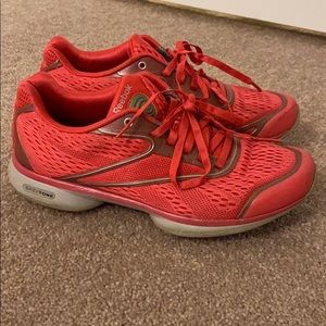 Reebok Easytone sneakers - Size 6
